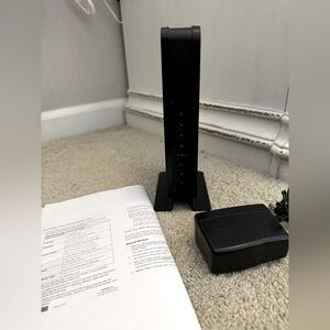 Netgear Black Networking Cable WiFi Modem